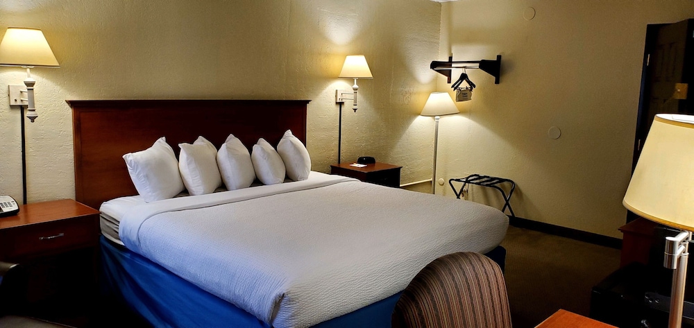 Days Inn By Wyndham Casper 17/47