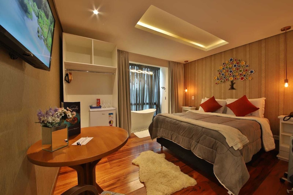 COMFORT, DOUBLE BED