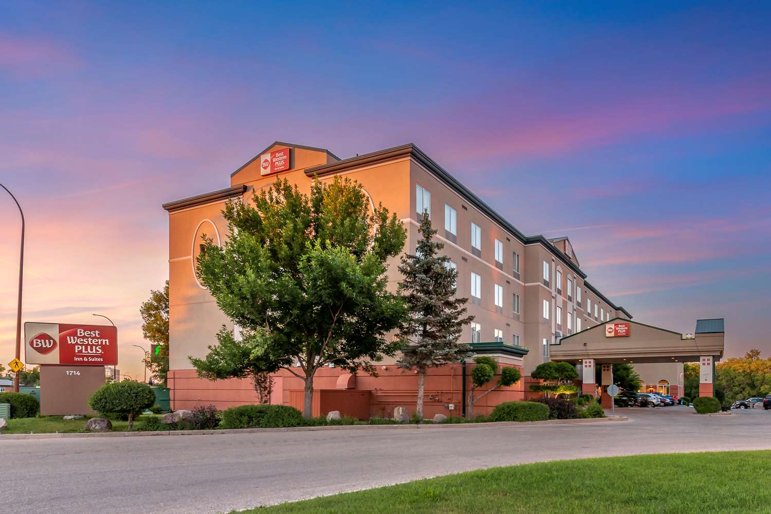 Best Western Plus Pembina Inn And Suites 26/26