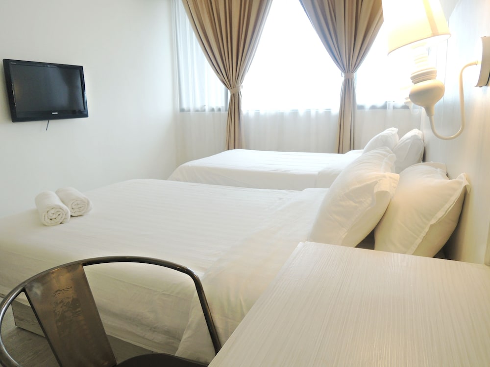 Creator Hotel 11/47