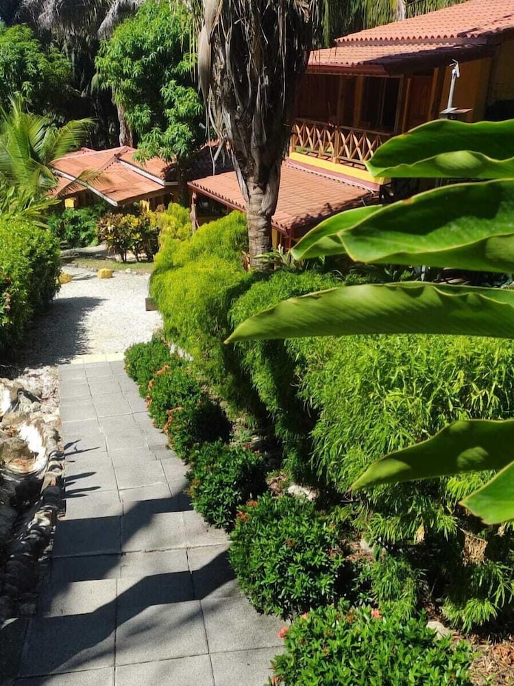 Esencia Hotel And Villas 52/65