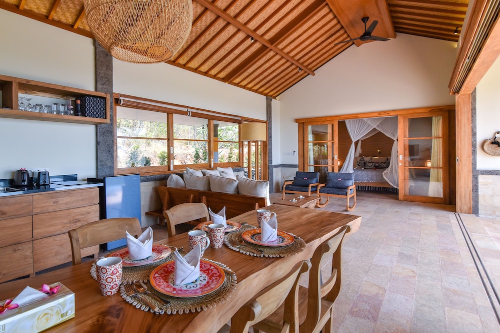 Sumberkima Hill Private Villa Retreat 43/50