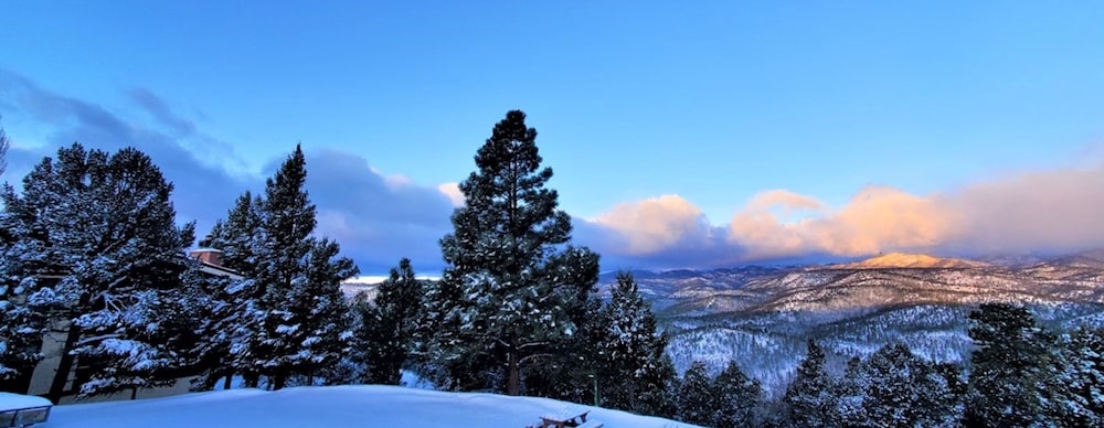 High Sierra Condominiums 60/67