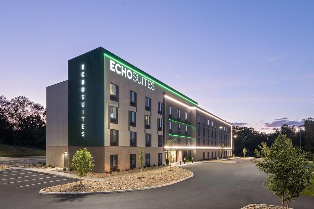 ECHO Suites Extended Stay by Wyndham Johnson City Medical CR 1/69