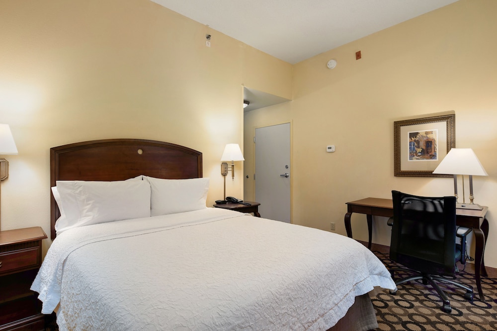 Hampton Inn By Hilton Springfield 21/49