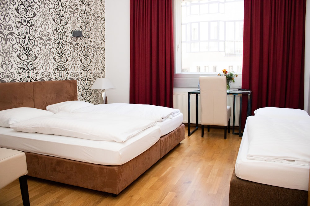 Hotel Stern 15/50