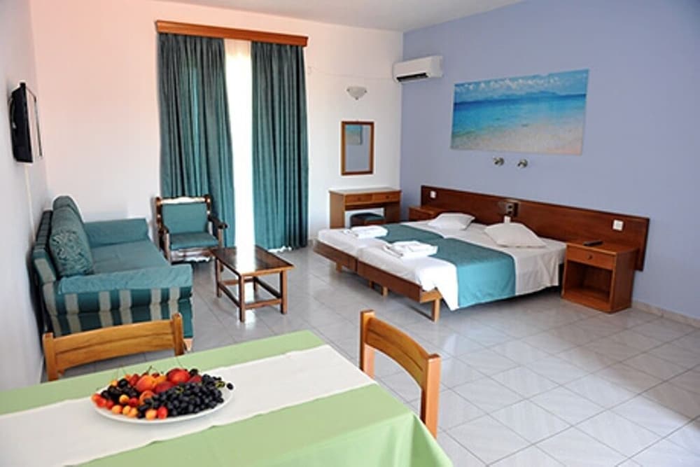 Maritime Hotel 32/62
