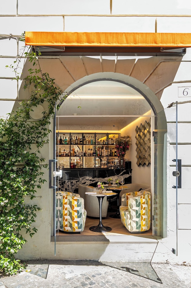 Nerva Boutique Hotel 6/72