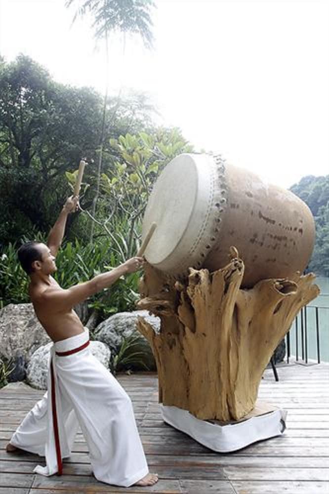 VOLANDO URAI SPRING SPA AND RESORT 65/66