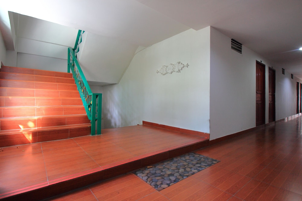 OYO 410 Diamond Boutique Hostel 14/20