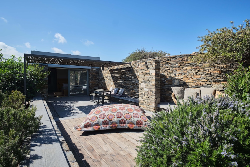 Hidden Retreats Kythera 41/50