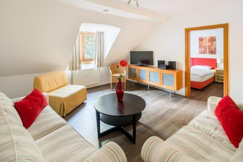 Am Nockherberg Hotel 20/32