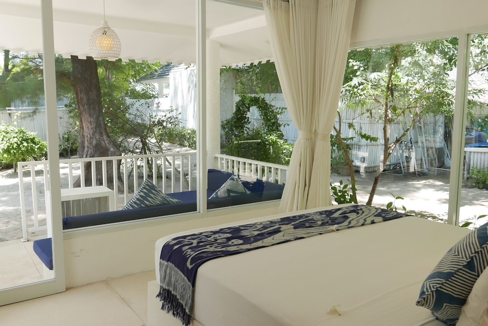 SERI RESORT GILI MENO 43/70