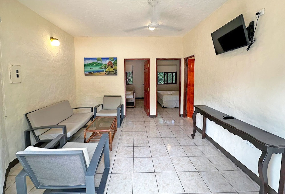 Surf Ranch Hotel & Resort 51/68