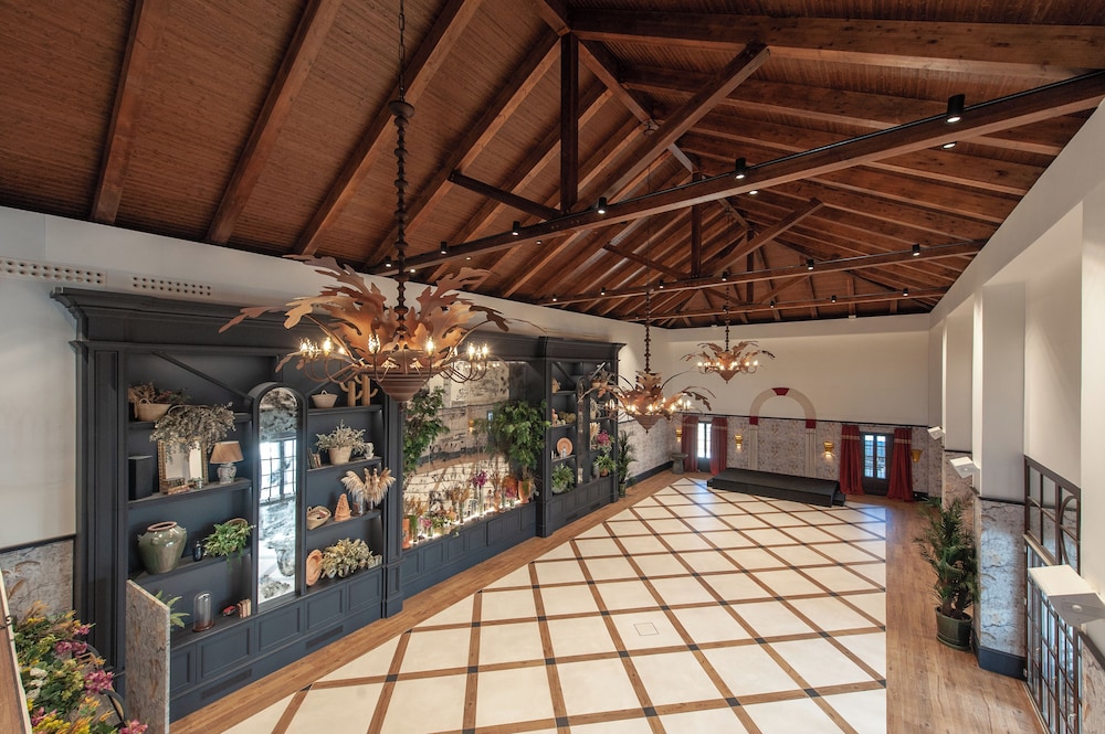 La Malvasia Hotel 7/50
