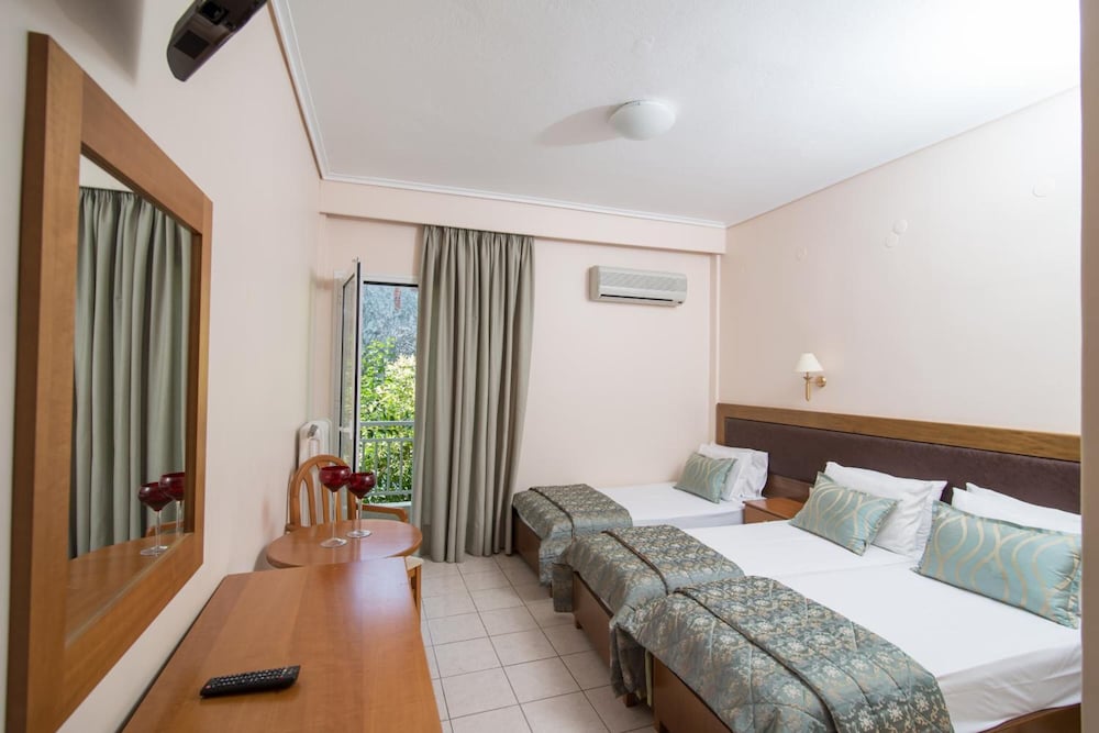 Regina Mare Hotel 6/44