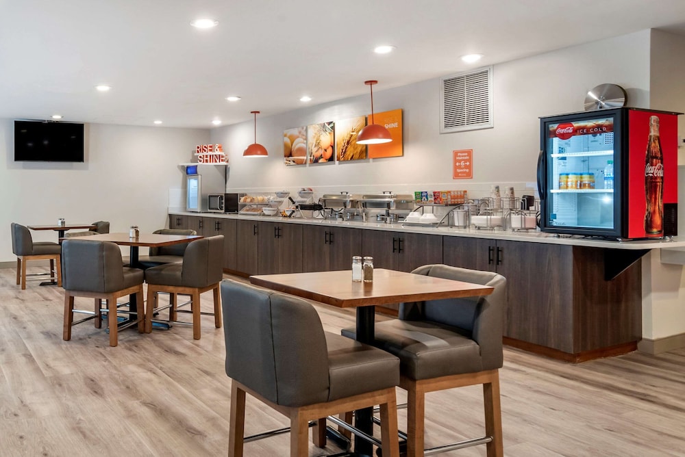 TRYP by Wyndham Tallahassee North I-10 Capital Circle 48/63