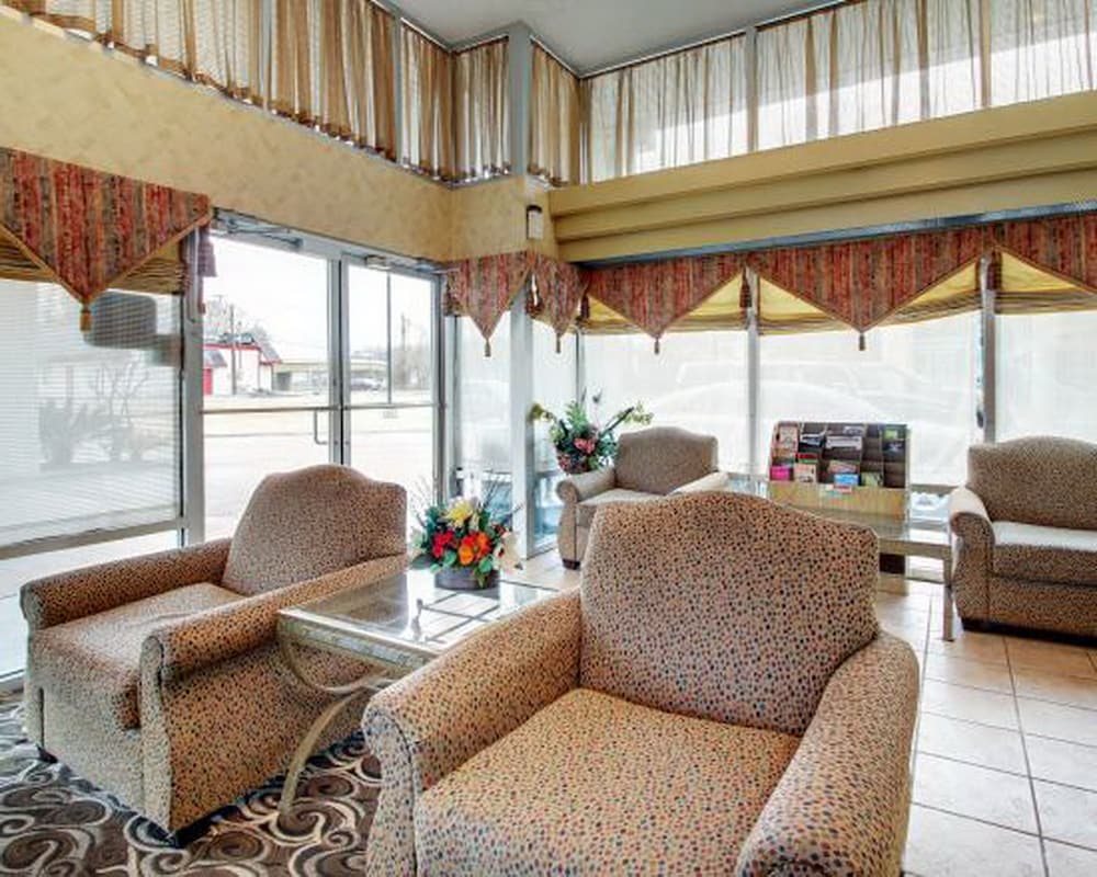 Fairbridge Inn Express Natchez 33/53