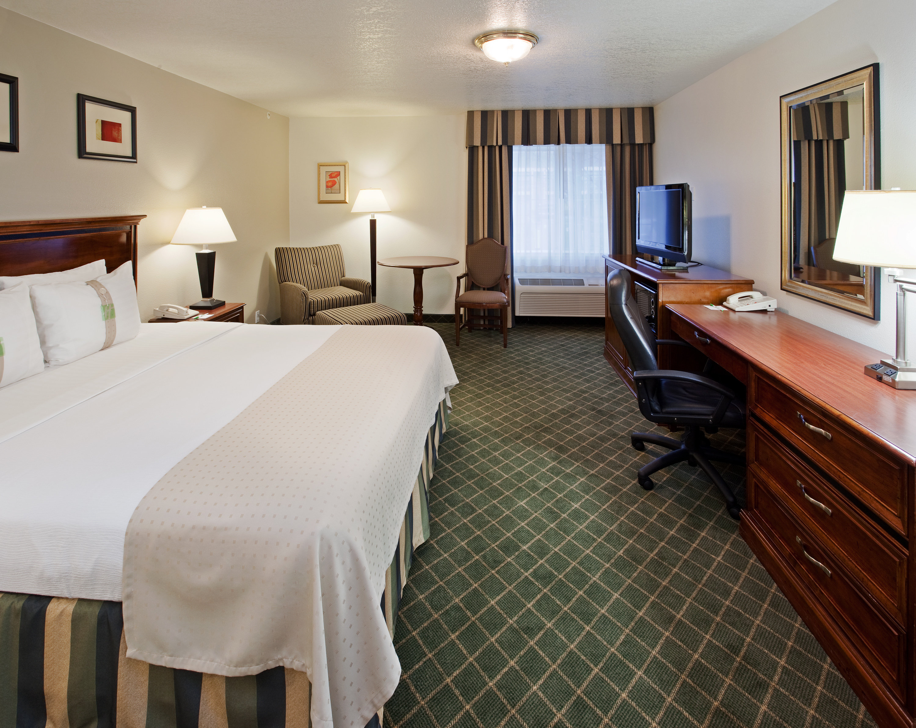Holiday Inn Redding 17/68