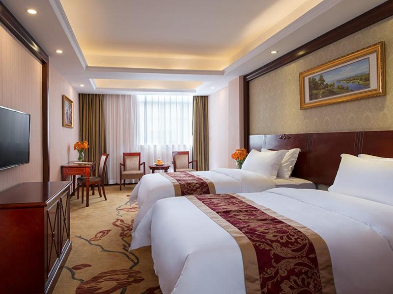 Vienna 3 Best Hotel Shenzhen Guanlan Chinatown 8/15