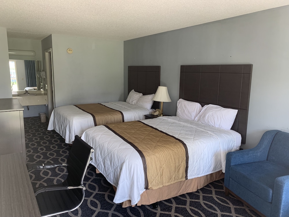 A Richland Inn Lewisburg 26/49