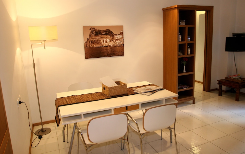 Rota Suites 13/58