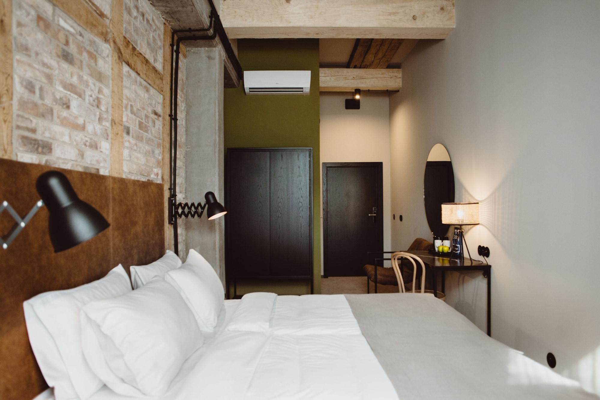 Delux Double or Twin Room