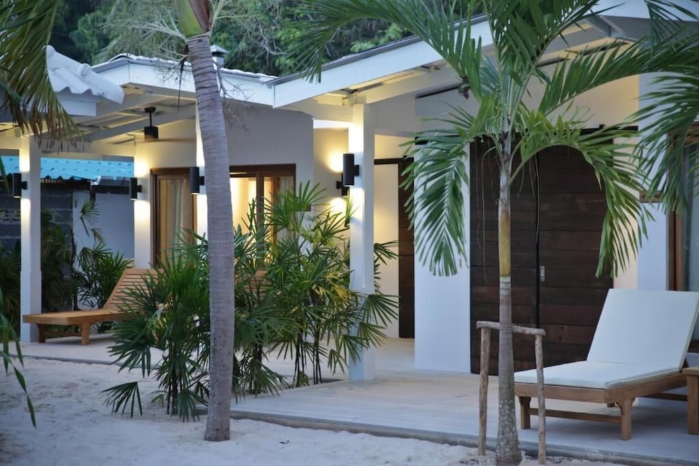 The Cove Phuket 2/50