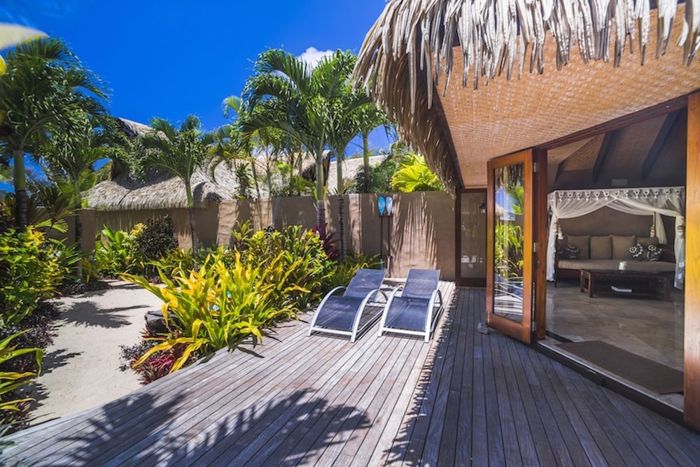 RUMOURS LUXURY VILLAS & SPA 58/60