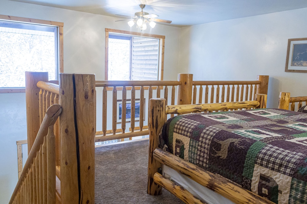 Sawtelle Mountain Resort 22/36