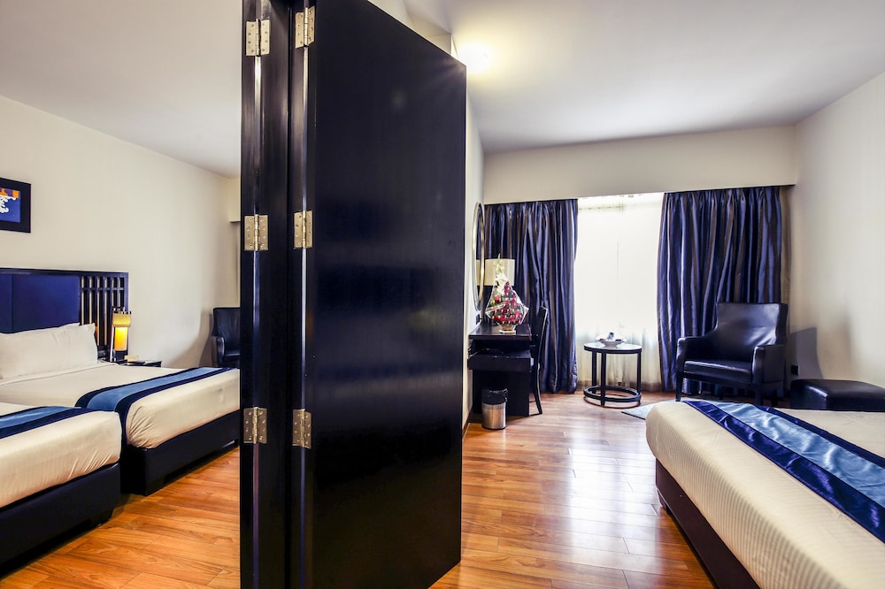 Ebony Boutique Hotel 18/50