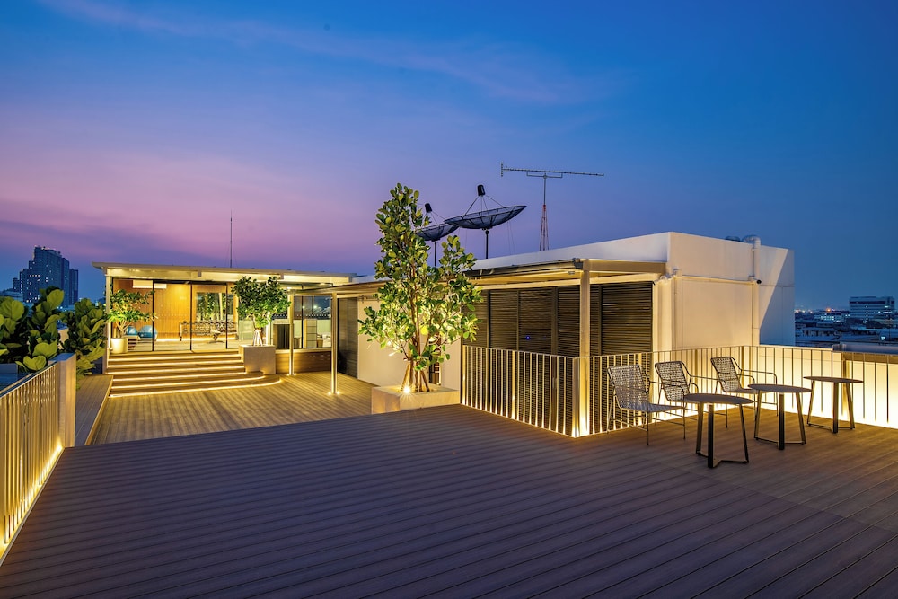Saan Hotel Sathorn 4/50