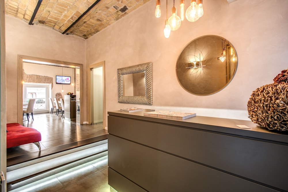 Boutique Hotel Roma 2/36