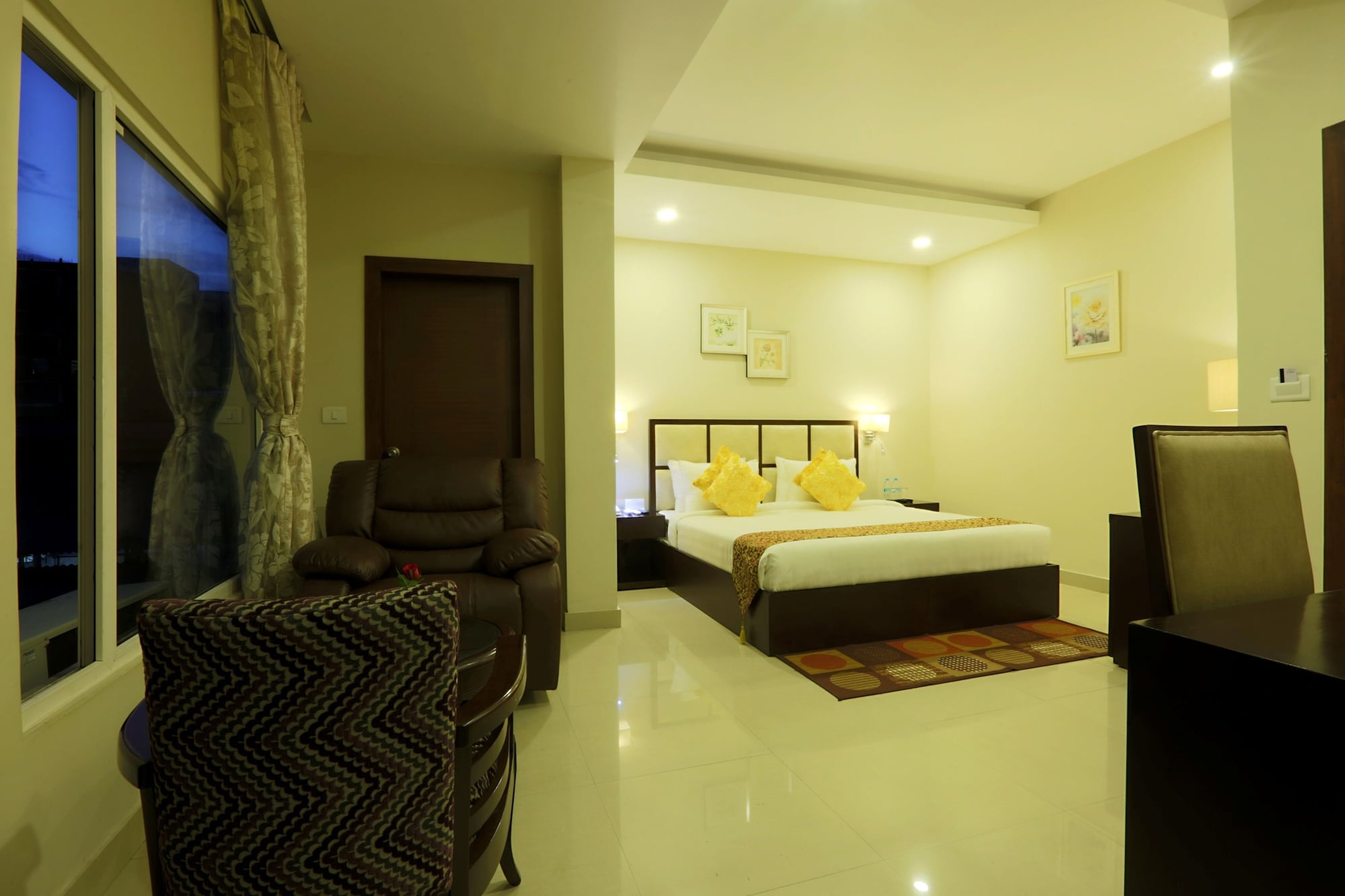 1 BEDROOM, EXECUTIVE, DOUBLE BED