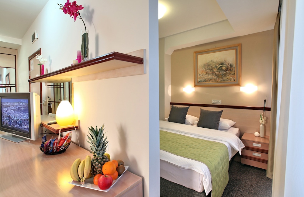 Hotel Zlatibor Mona 27/72