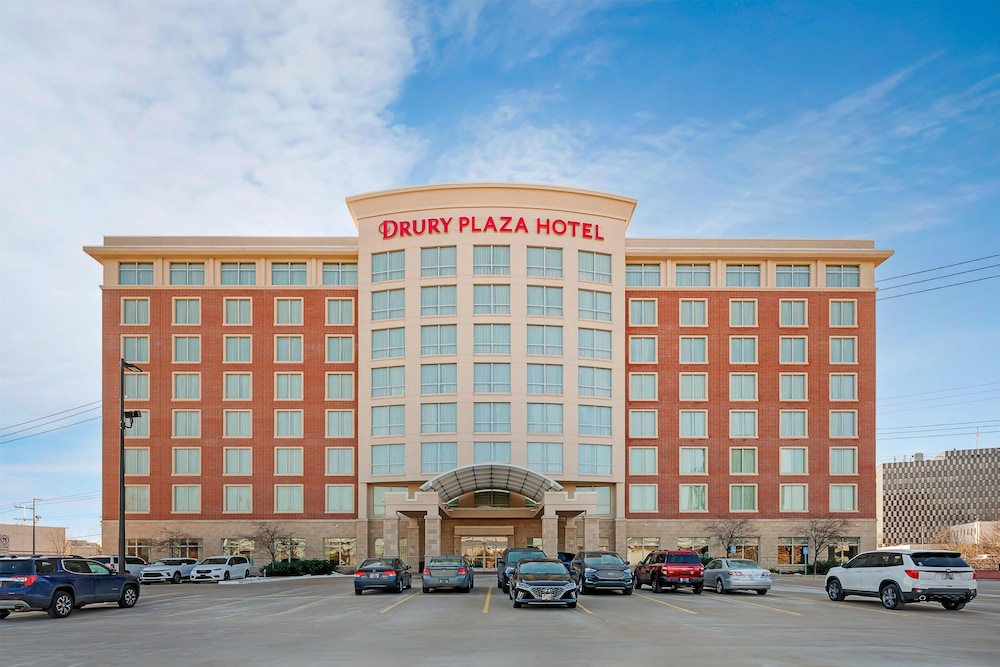 Drury Inn & Suites St Louis Brentwood 43/50