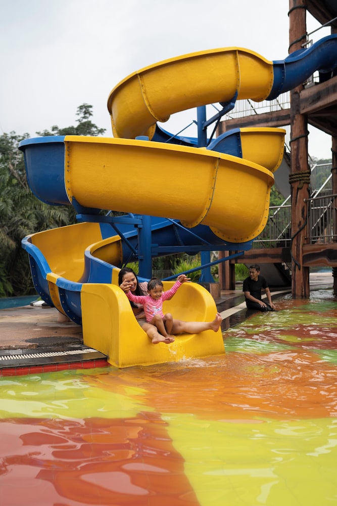 Bess Resort and Waterpark 16/22