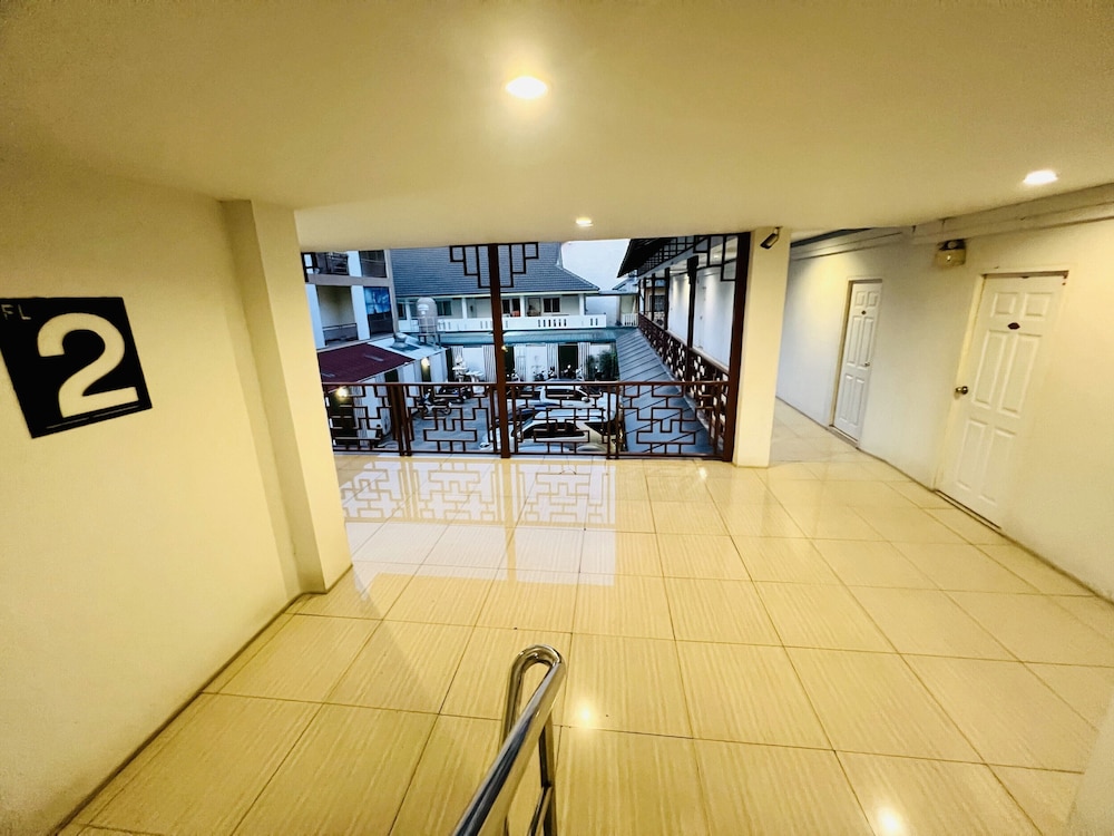 Inn Kham Apartment 29/47