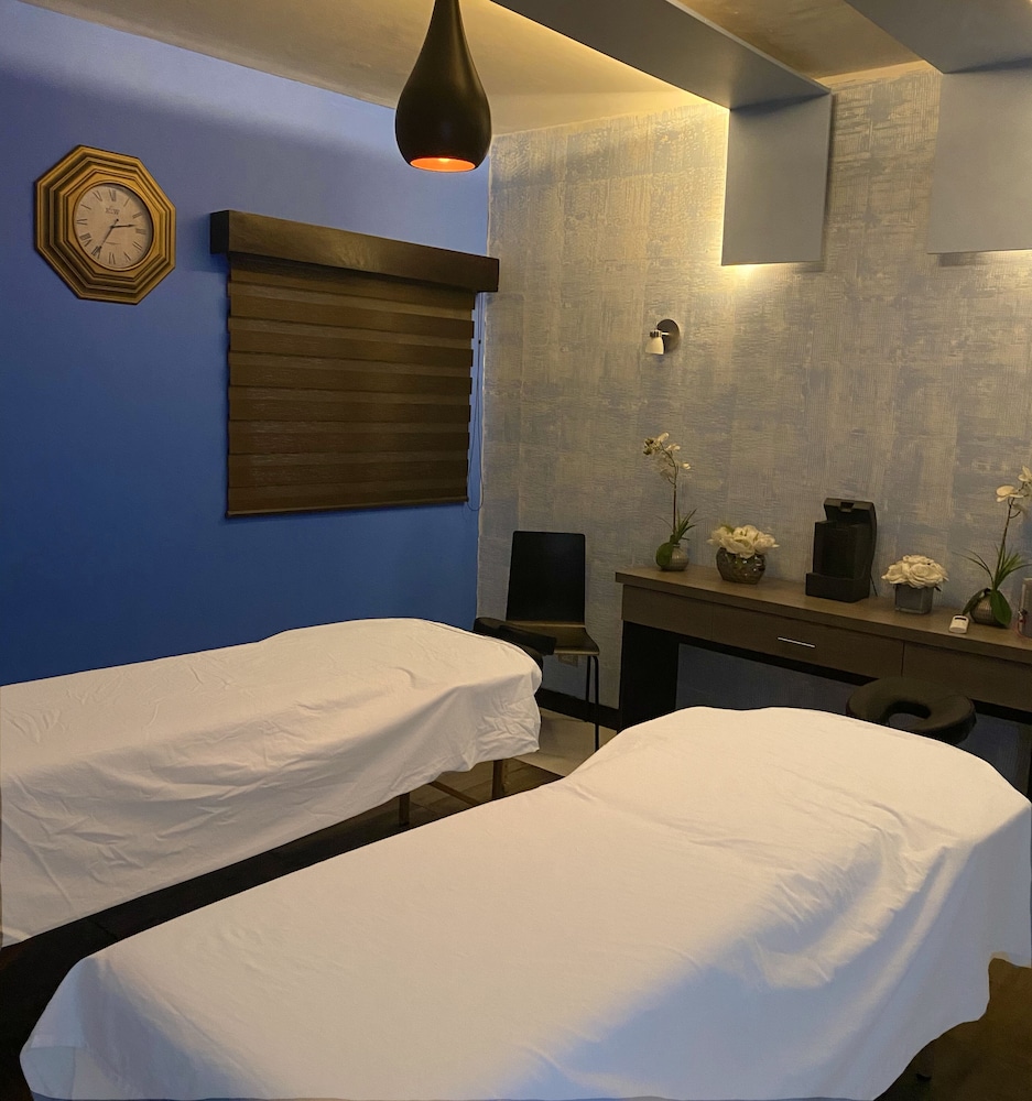 Hotel Jatay 16/49
