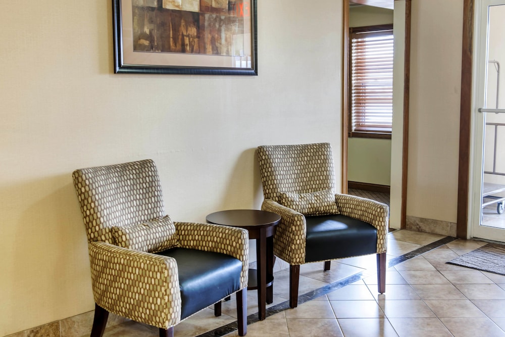 Quality Inn I-74 Batesville 29/41