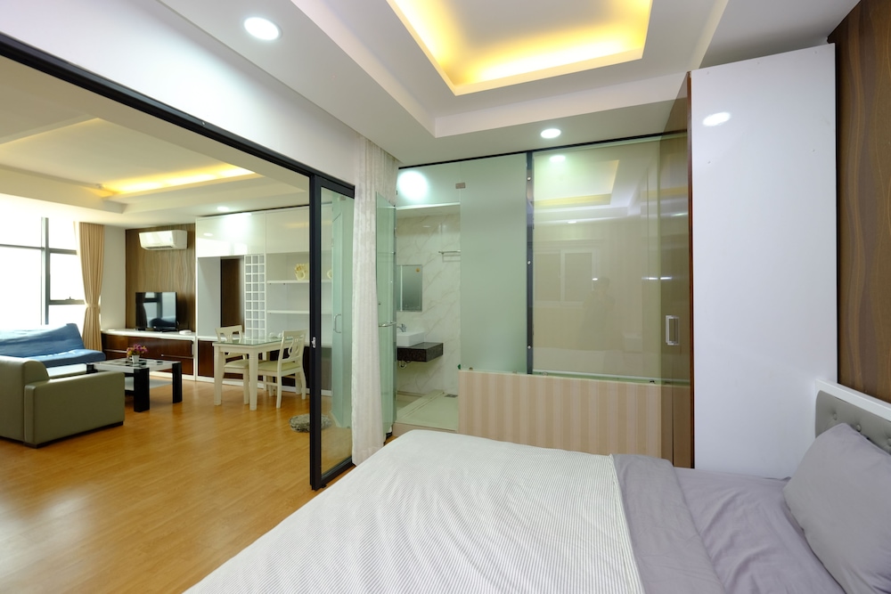 Sunrise Ocean View Apartment 13/77