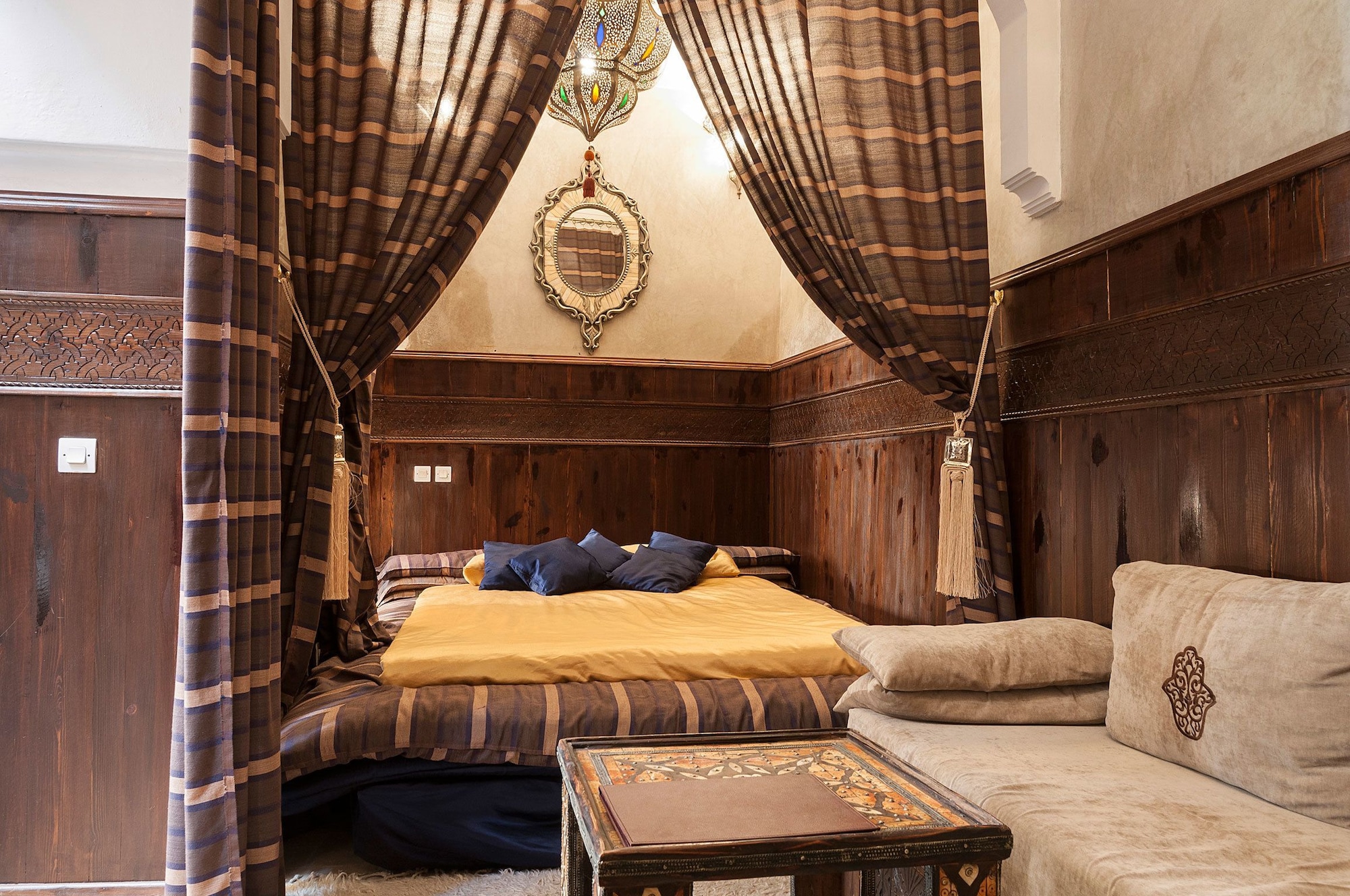 COMFORT, DOUBLE BED, PRIVATE BATHROOM
