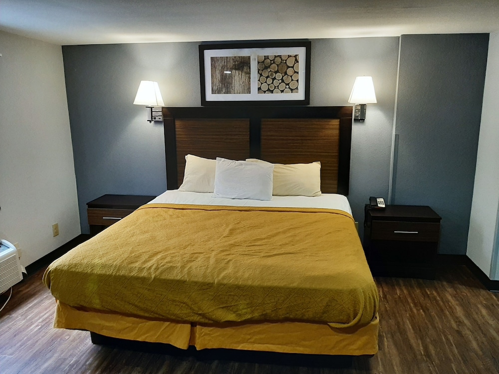 Hillside Motel Glen Mills 8/24