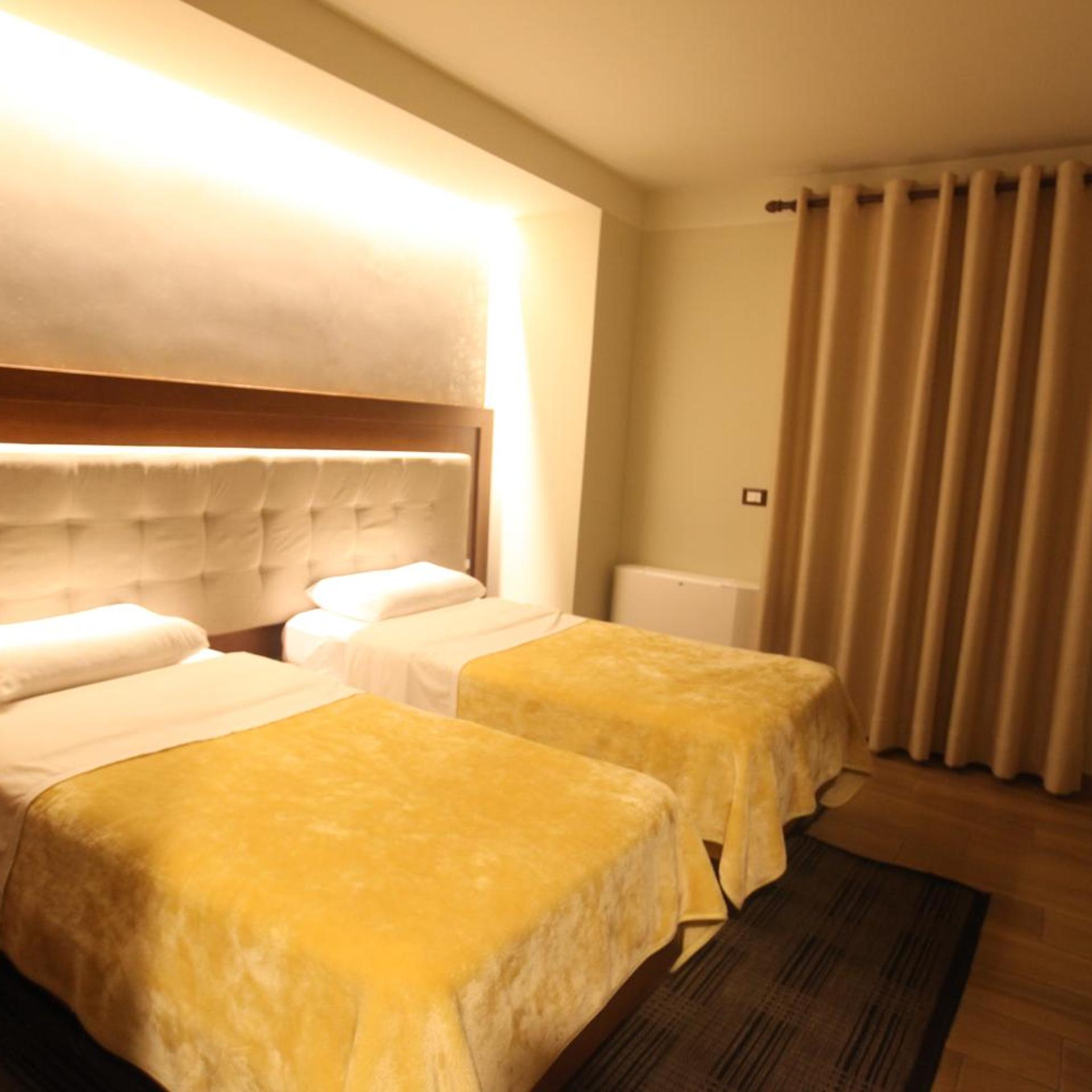 Alpin Llogara Hotel 7/55