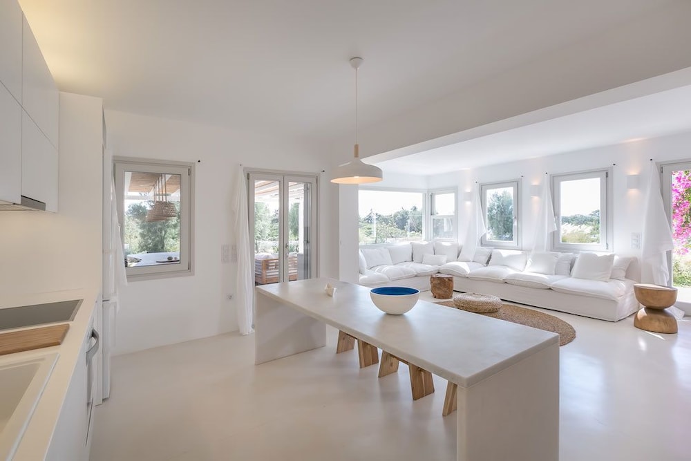Seven Santa Maria Paros Boutique Hotel 16/36