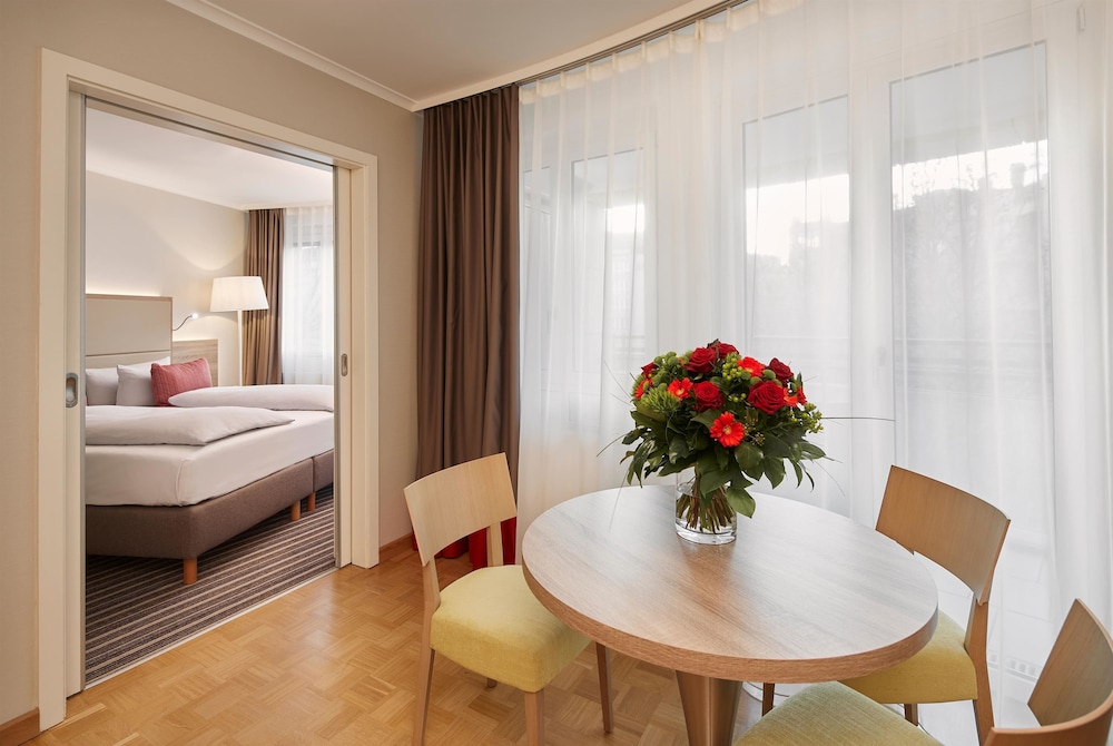 Hyperion Hotel Berlin 9/61