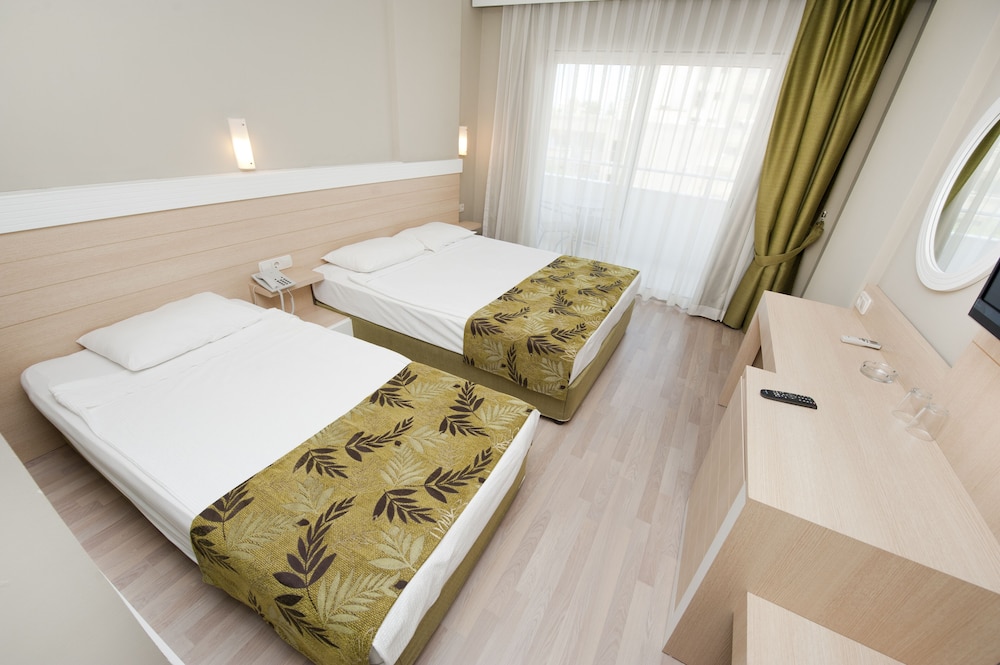 AKDORA ELITE HOTEL & SPA 34/61