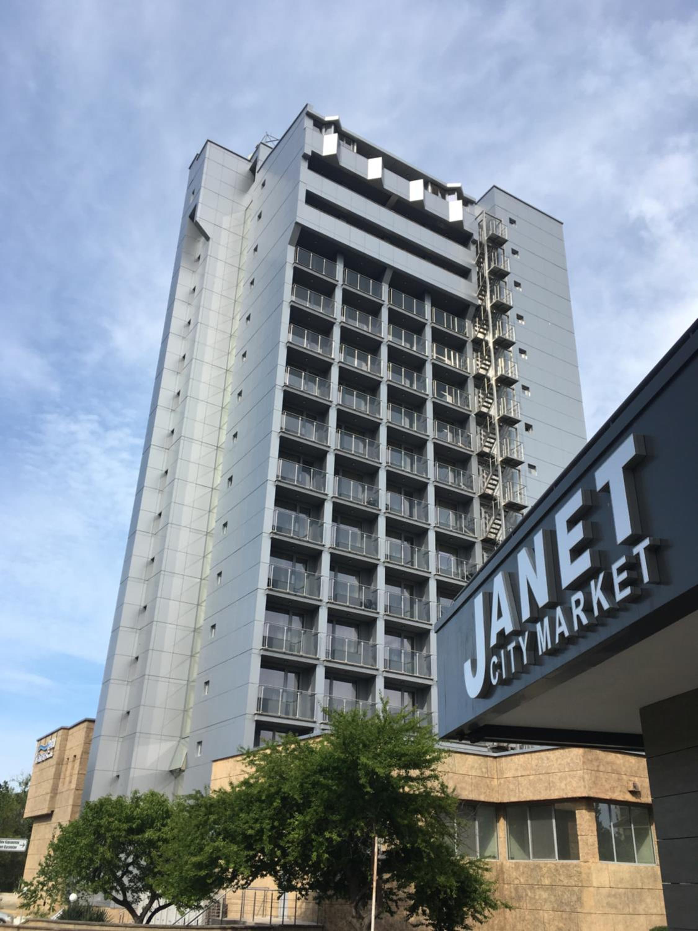 Kamenets Building 1 5/54