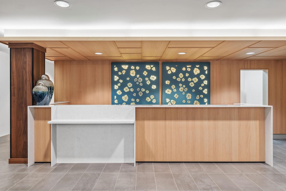 Hyatt House Orlando International Drive 6/60