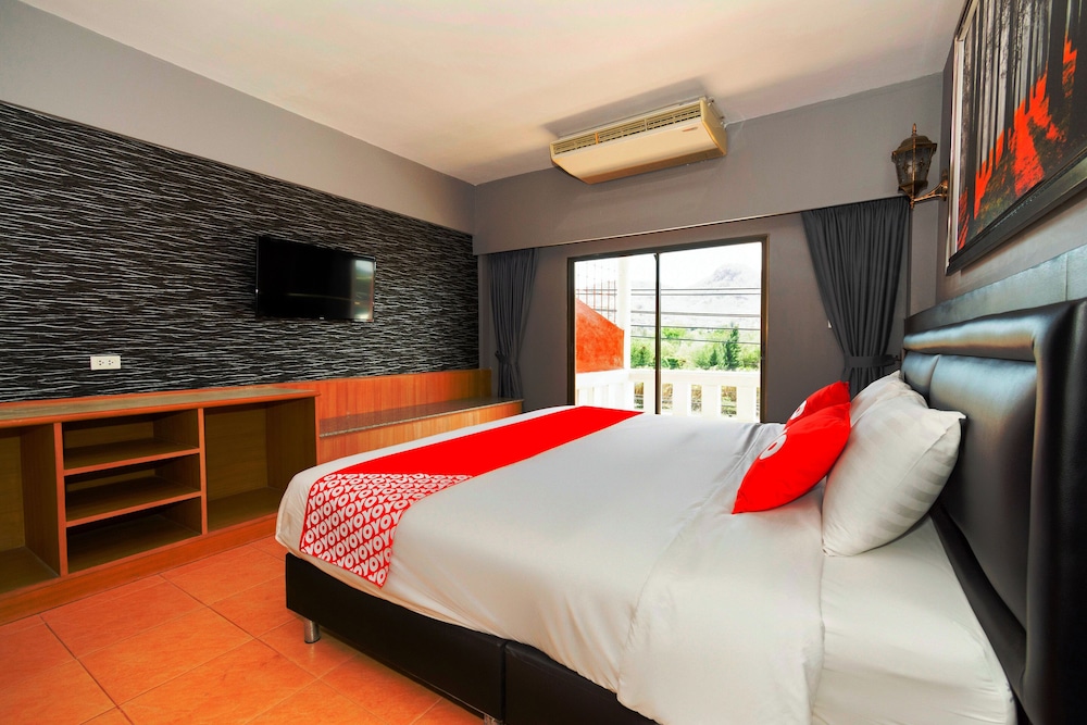 OYO 765 Pom Pom Residence (ex. Highway Hotel Huahin) 10/32